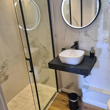 Cosy Avec Jardin Au Centre Historique De & Proche Europa-park سليستا